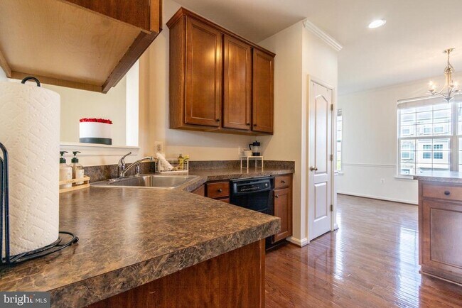 Building Photo - 15304 Pocopson Creek Way