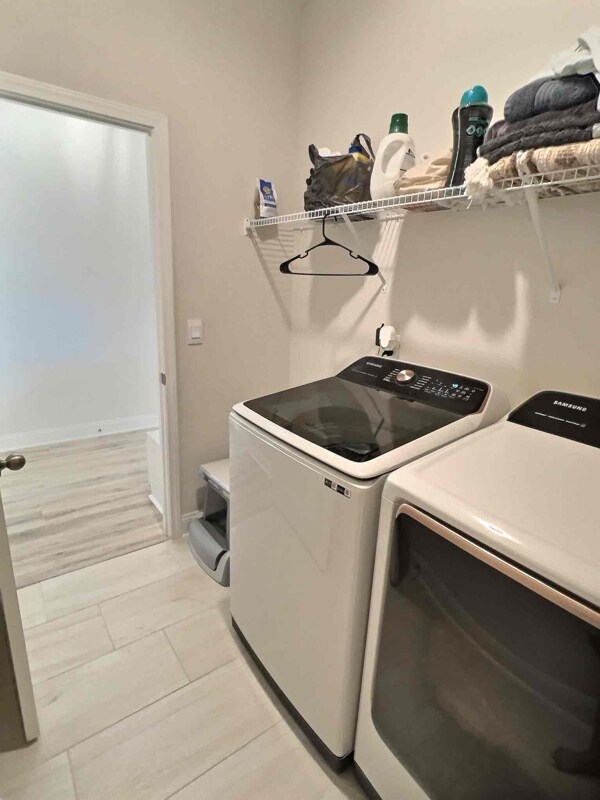 Building Photo - 353 Cattle Dr Cir