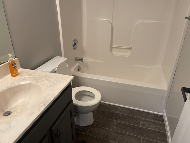 Building Photo - 291 Trevor Ct