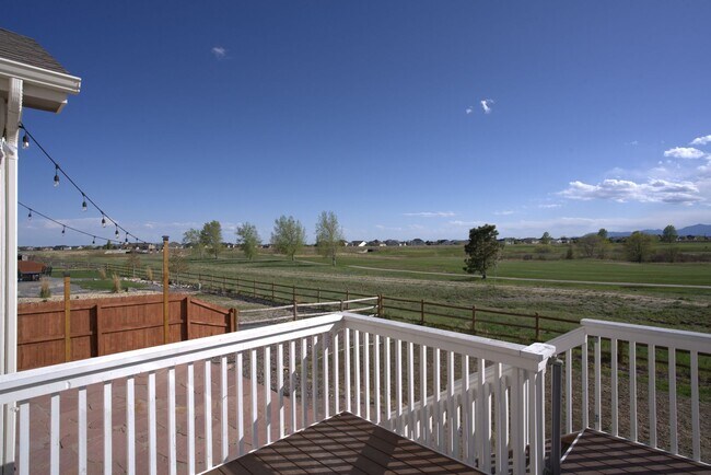 Building Photo - 5 Bed 3 Bath 3 Car Garage Rancher!!!