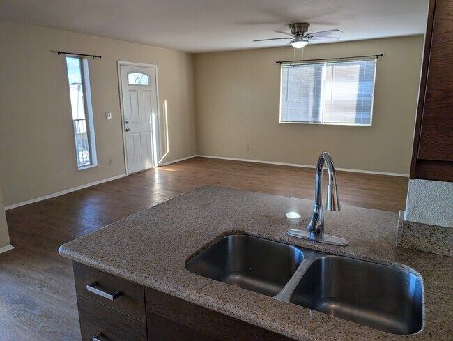 Building Photo - 14417 N Teakwood Ln
