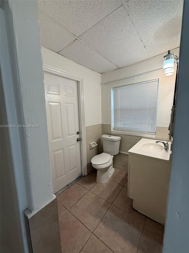 Building Photo - 1012 N 24th Ave