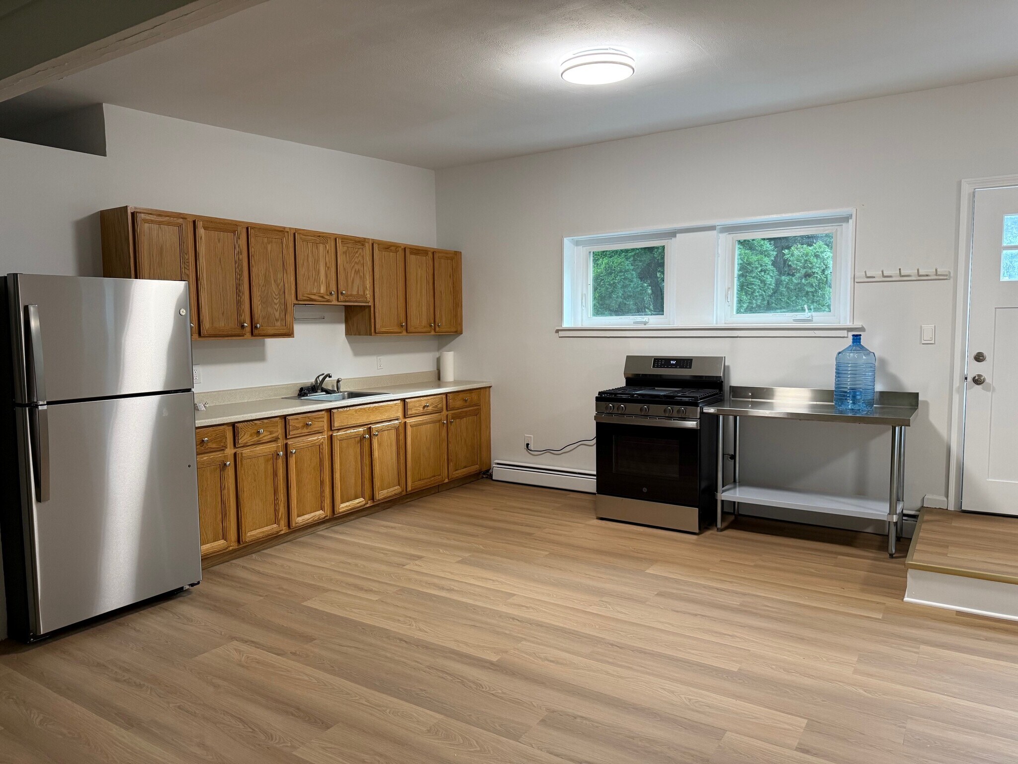 Building Photo - 2 Osborne Ln