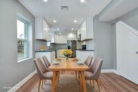 Building Photo - 87 Main St