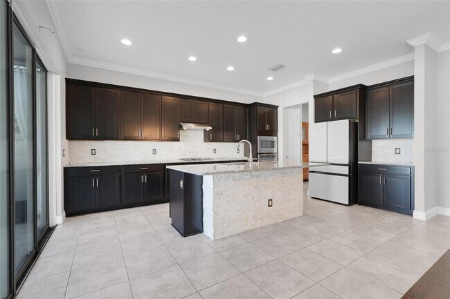 Building Photo - 959 Maypole Dr