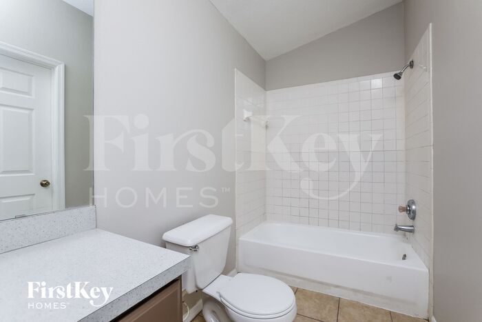 Building Photo - 6536 Viewpoint Ct