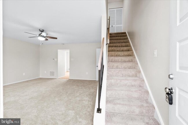 Building Photo - 5842 Holly Hock Pl