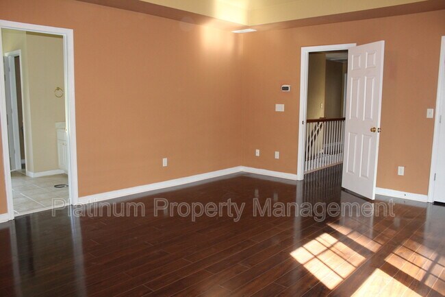 Building Photo - 5045 Tidewater Way