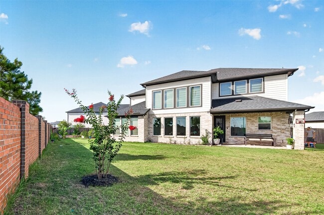Building Photo - 21231 Aristad Ln