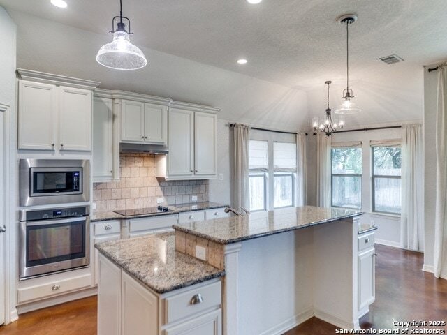 Building Photo - 164 Autumn Ridge