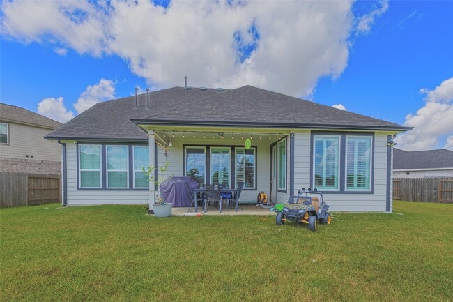 Building Photo - 31502 Willows Bracken Ct