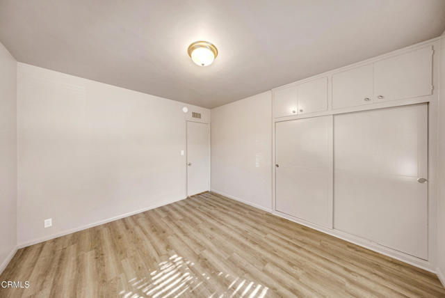 Building Photo - 631 Deodara Dr