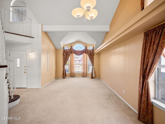 Building Photo - 4572 Loma Linda Cir