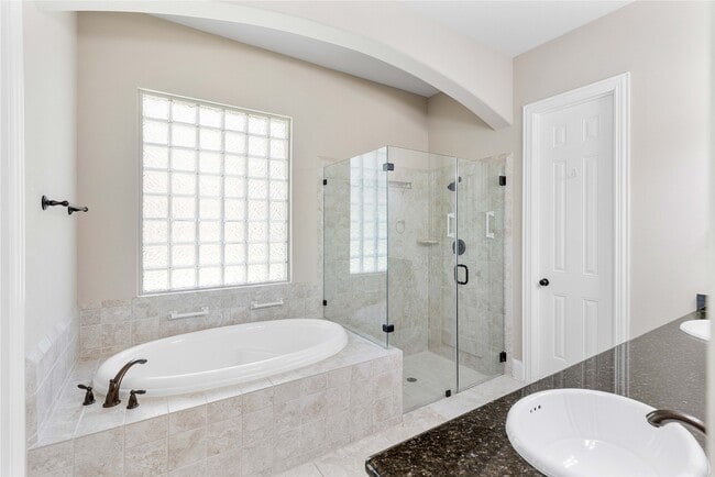 Building Photo - 12927 Freemont Peak Ln