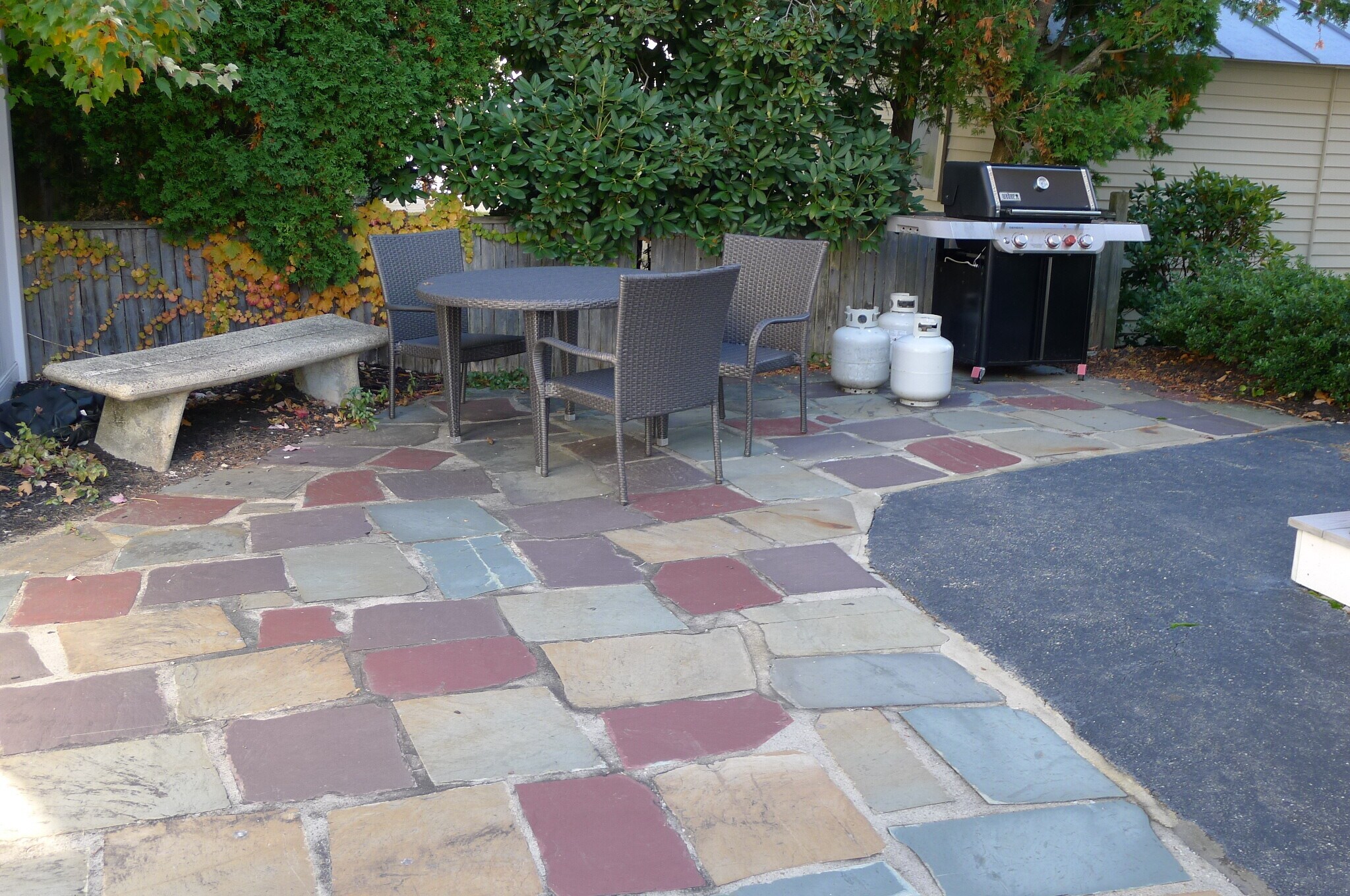 Building Photo - 12 Chestnut St