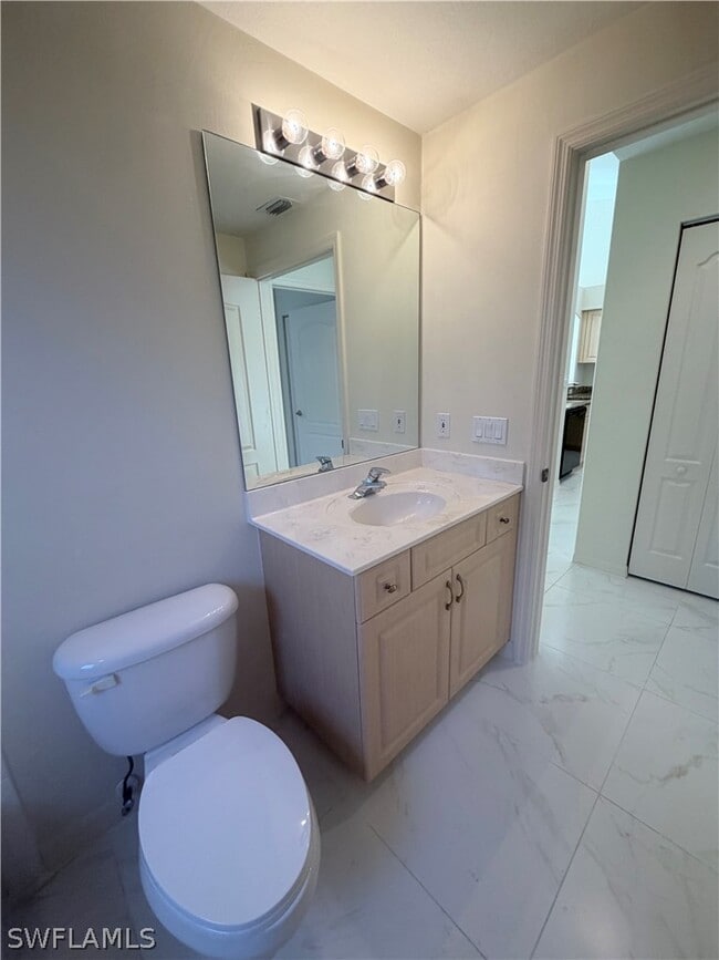 Building Photo - 8220 Ibis Cove Cir