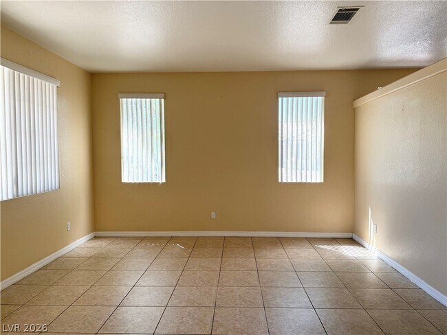 Building Photo - 3227 Cherum St