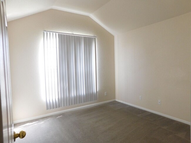 Building Photo - 1704 Granex Dr