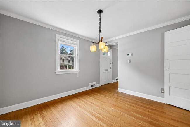 Building Photo - 4525 N Chelsea Ln