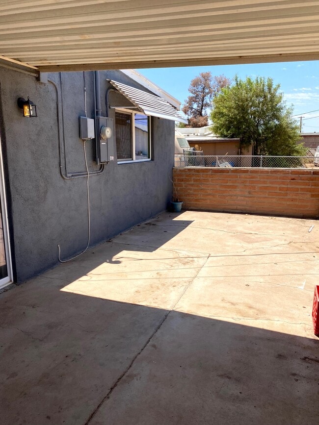 Building Photo - 174 W Borrego St