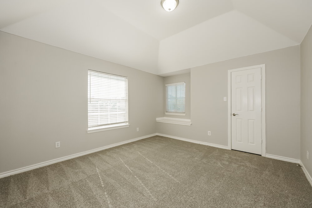 Building Photo - 301 Cold Water Dr