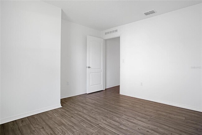 Building Photo - 1401 Kissimmee Ct