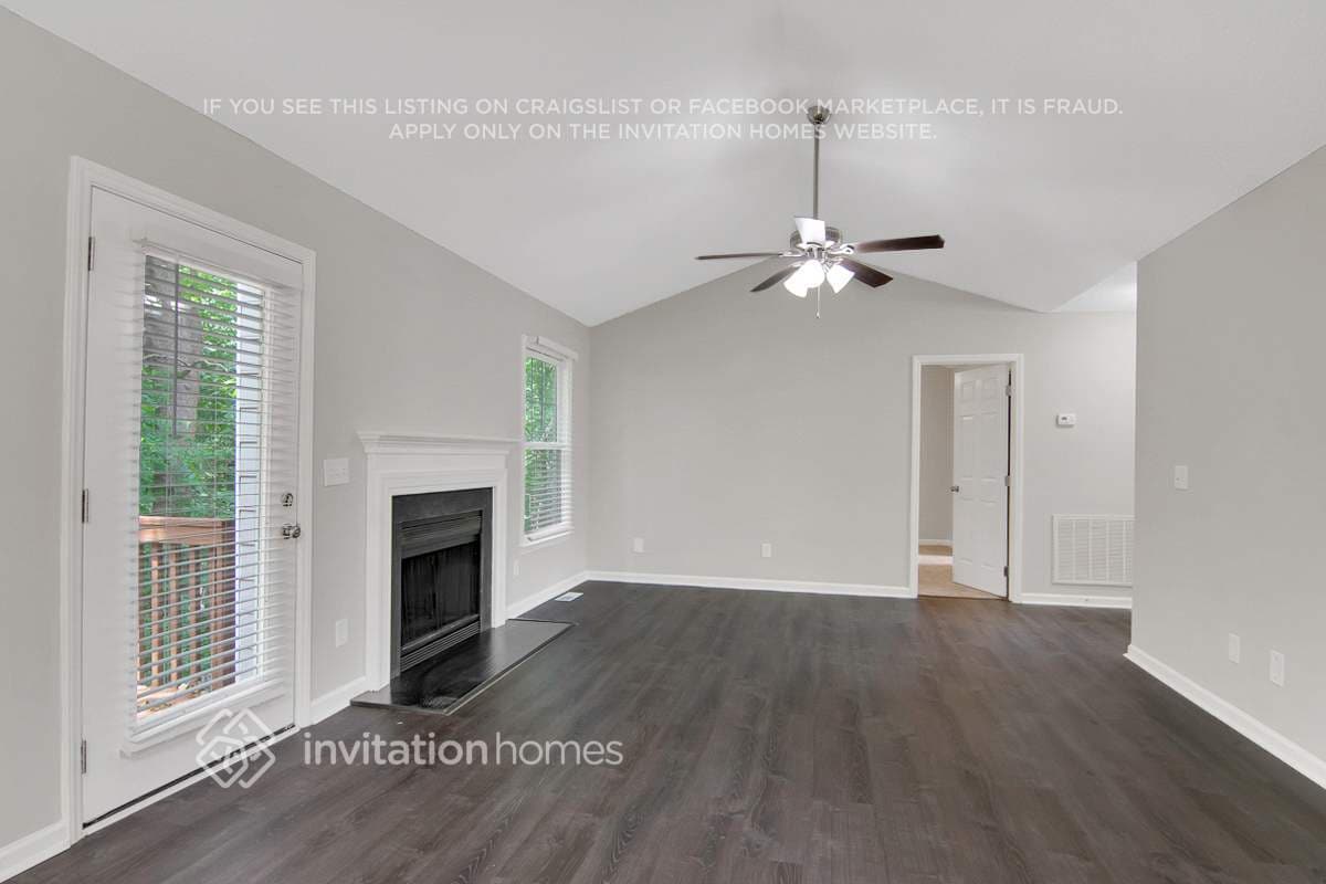 Building Photo - 5601 Rudolph Ct