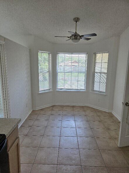 Building Photo - 8528 Echoridge Ct