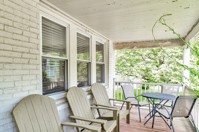 Building Photo - 11 Keefe Ave