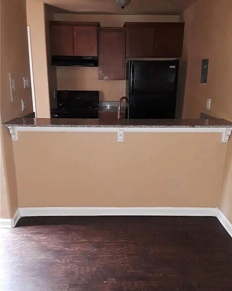 Building Photo - 5516 Boca Raton Blvd