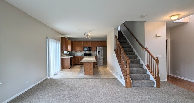 Building Photo - 2310 Shiloh Dr