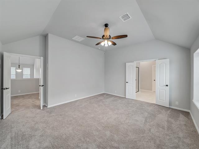 Building Photo - 2905 Parkwood Cir