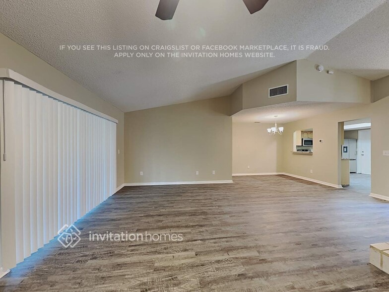 Building Photo - 757 Fortuna Dr