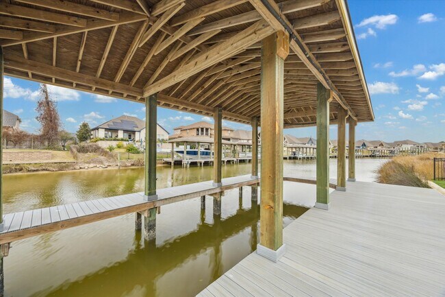 Building Photo - 602 Appia Dr