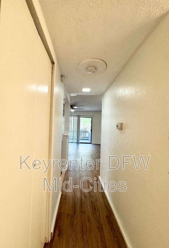 Building Photo - 4539 N O'Connor Rd