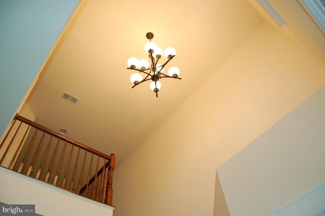 Building Photo - 12699 Lakeside Ct