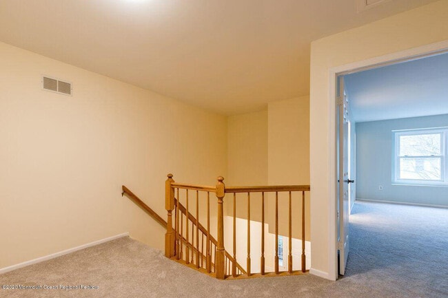 Building Photo - 10 Whitesands Way