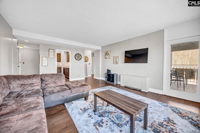 Building Photo - 1520 Senate St