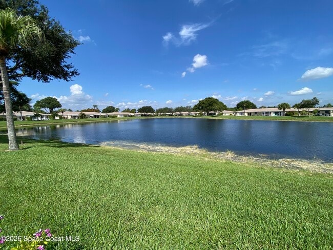 Building Photo - 8777 Warwick Dr