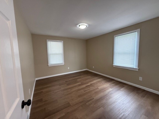 Building Photo - 7019 Manette Dr
