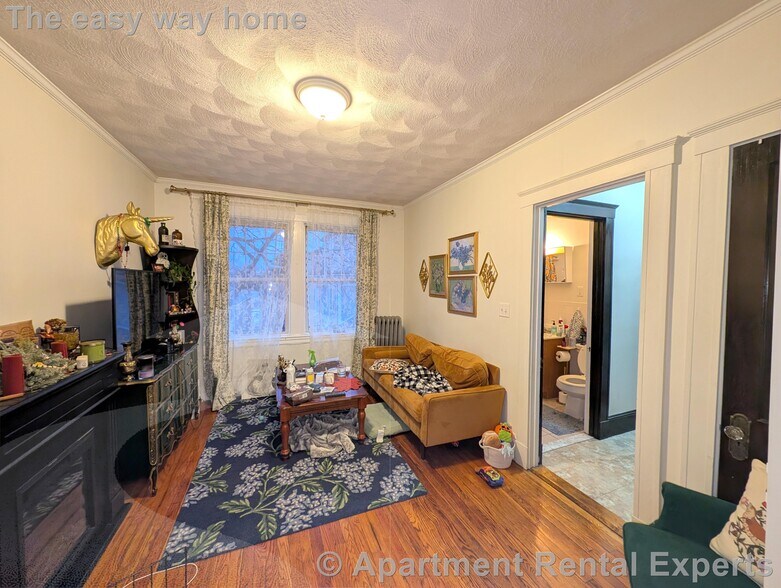 Building Photo - 155 Summer St