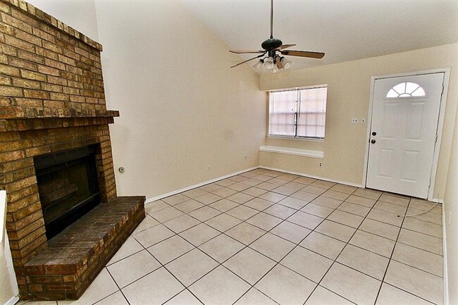 Building Photo - 1380 Trudy Elaine Dr