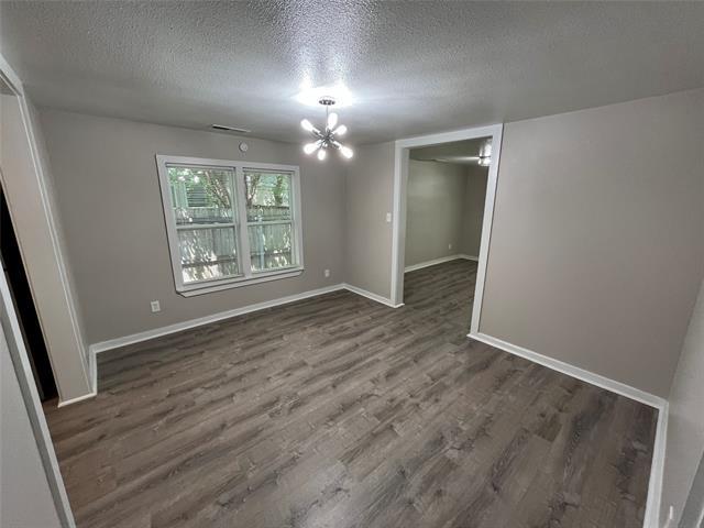 Building Photo - 1138 Elmdale Pl