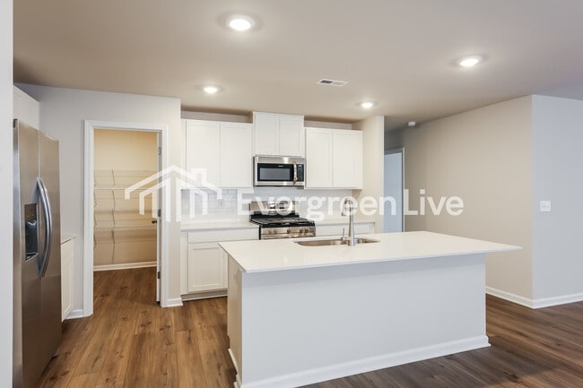 Building Photo - coming soon