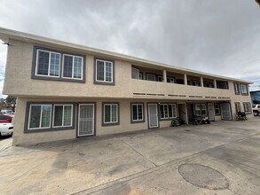 Building Photo - Charming 3BED/1BATH apartment located in N...
