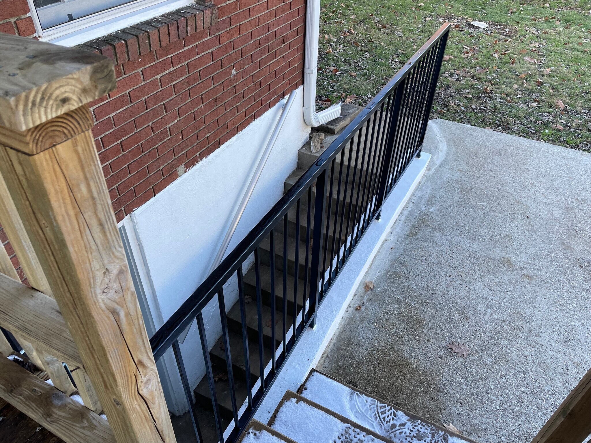 Building Photo - 2913 Abigail Dr