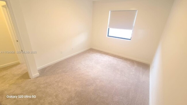 Building Photo - 226 SW 159th Ct