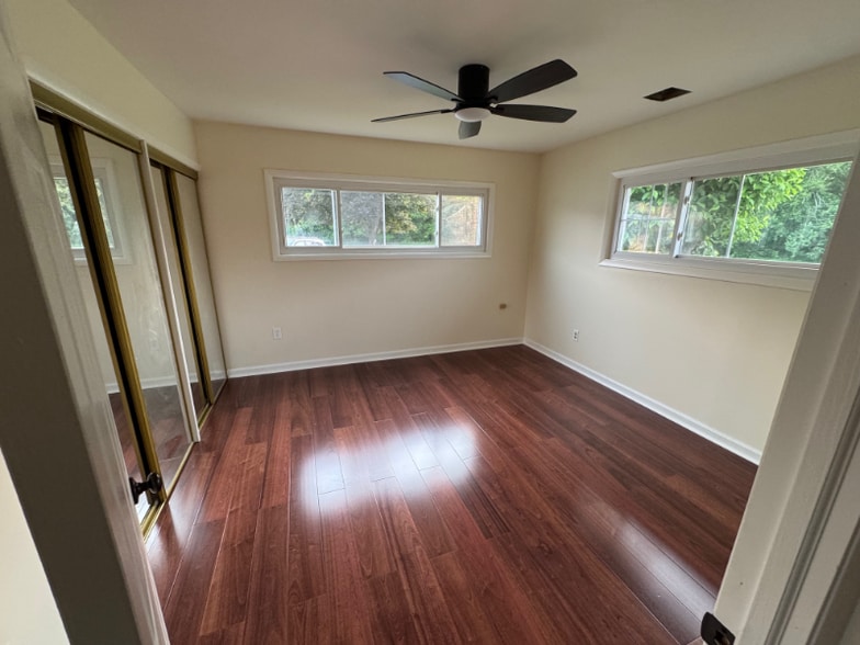 Building Photo - 82 Indian Creek Dr