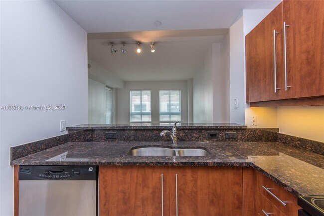 Building Photo - 7350 SW 89th St