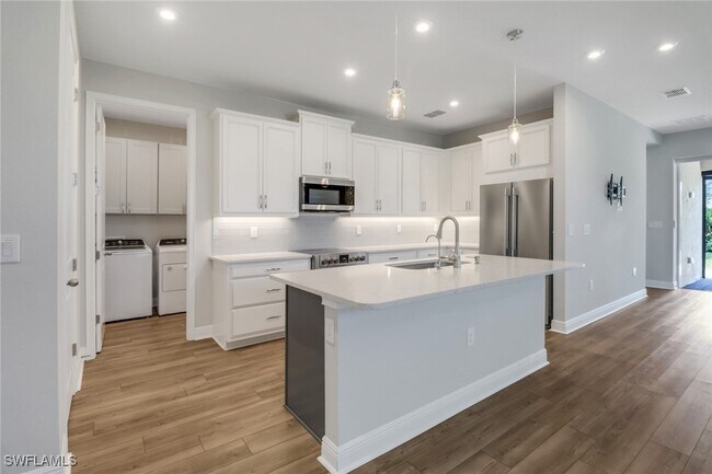 Building Photo - 10373 Bonavie Cv Dr